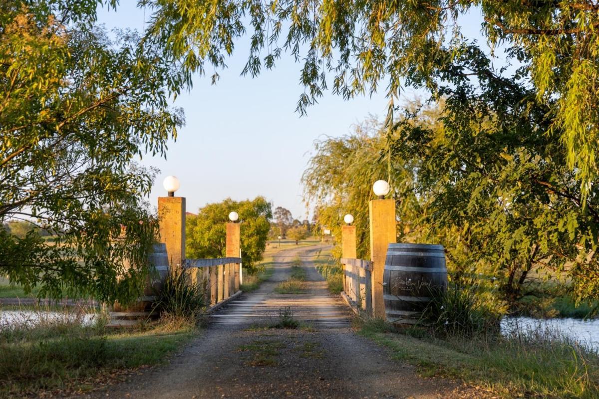 Broken View Estate Villa Pokolbin Exterior photo