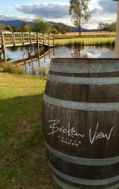 Broken View Estate Villa Pokolbin Exterior photo
